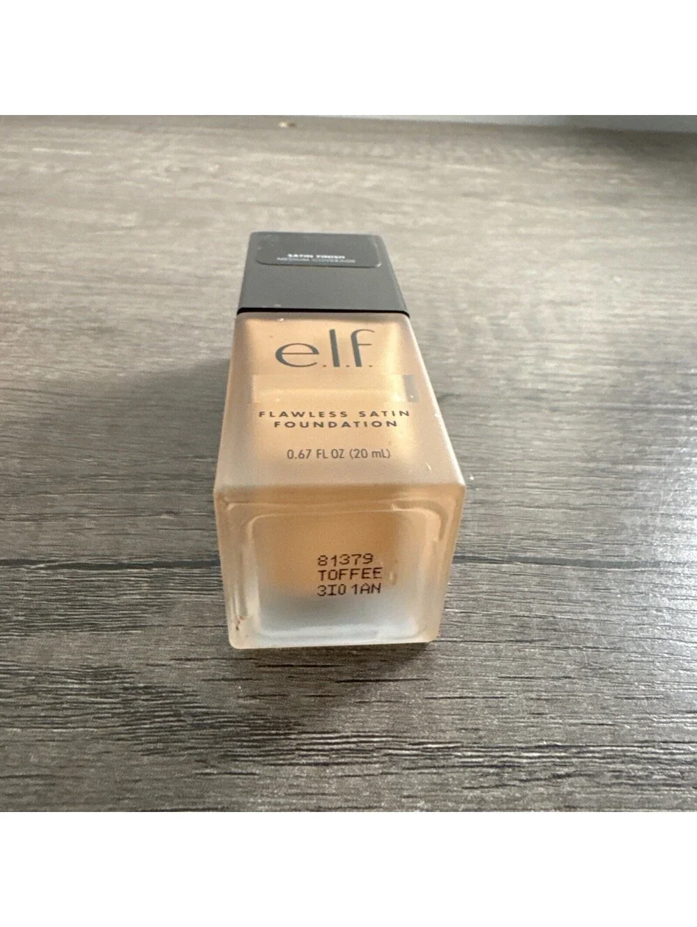 elf Flawless Satin Foundation 350 Toffee 81379